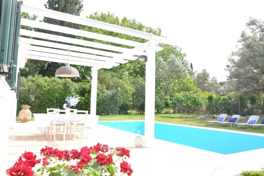 Villa Erietta Near Lefkas Center Apolpaina 외부 사진